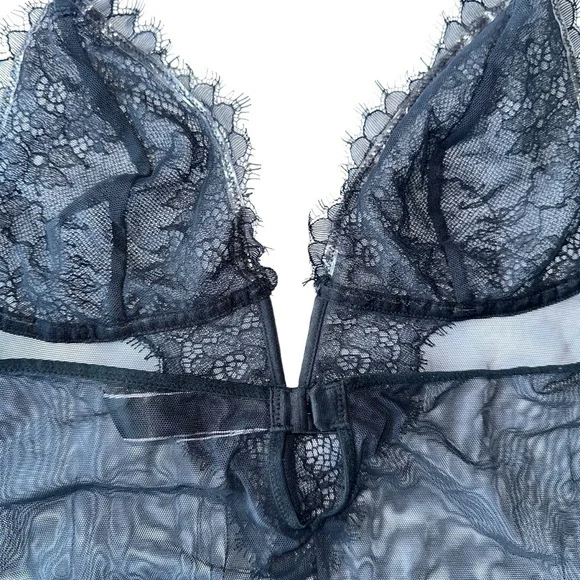 VICTORIA'S SECRET SEXY BLACK LACE MESH SLIP-ON BODYSUIT  ONE-PIECE LINGERIE S - Picture 11 of 16